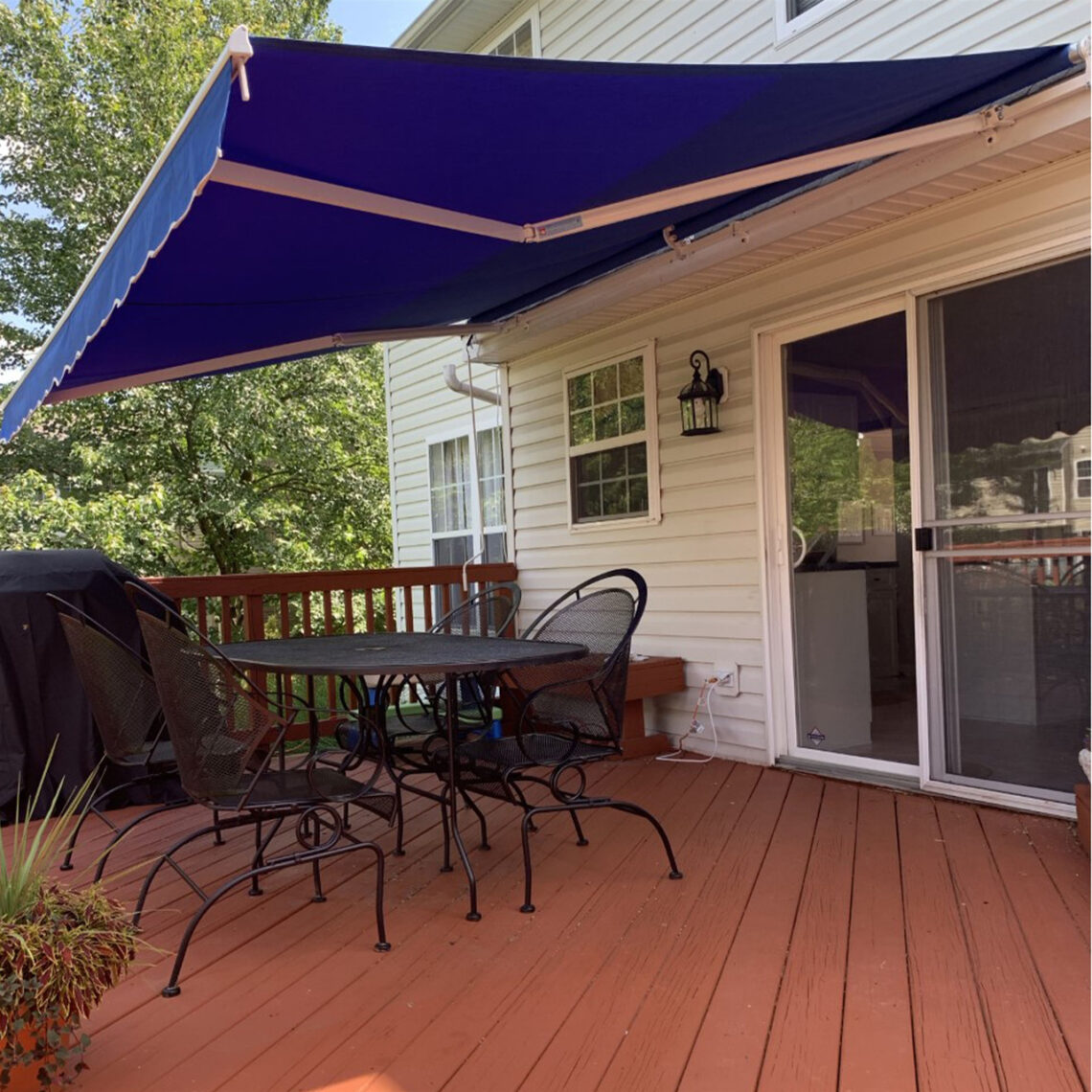How to Replace Fabric On An Electric Awning: A Simple Guide