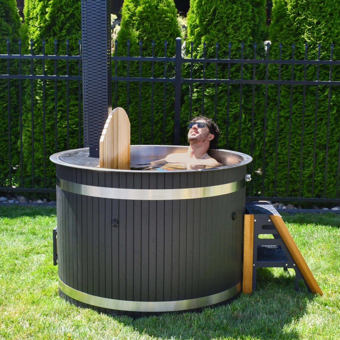 What Is the Ideal Hot Tub Temperature?