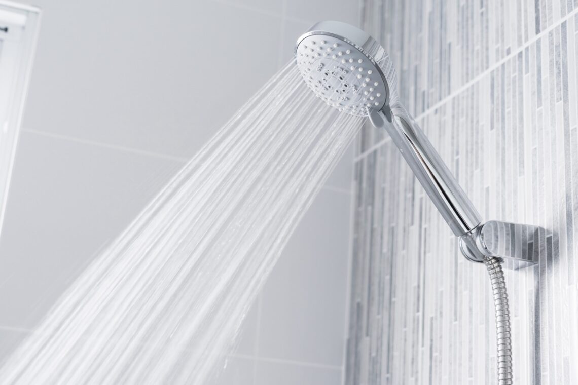 Cold Shower vs. Cold Plunge: Which Is Better For Your Health?